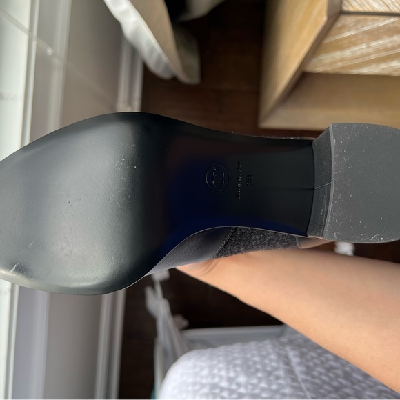 Chanel boots - Picture 1 of 4